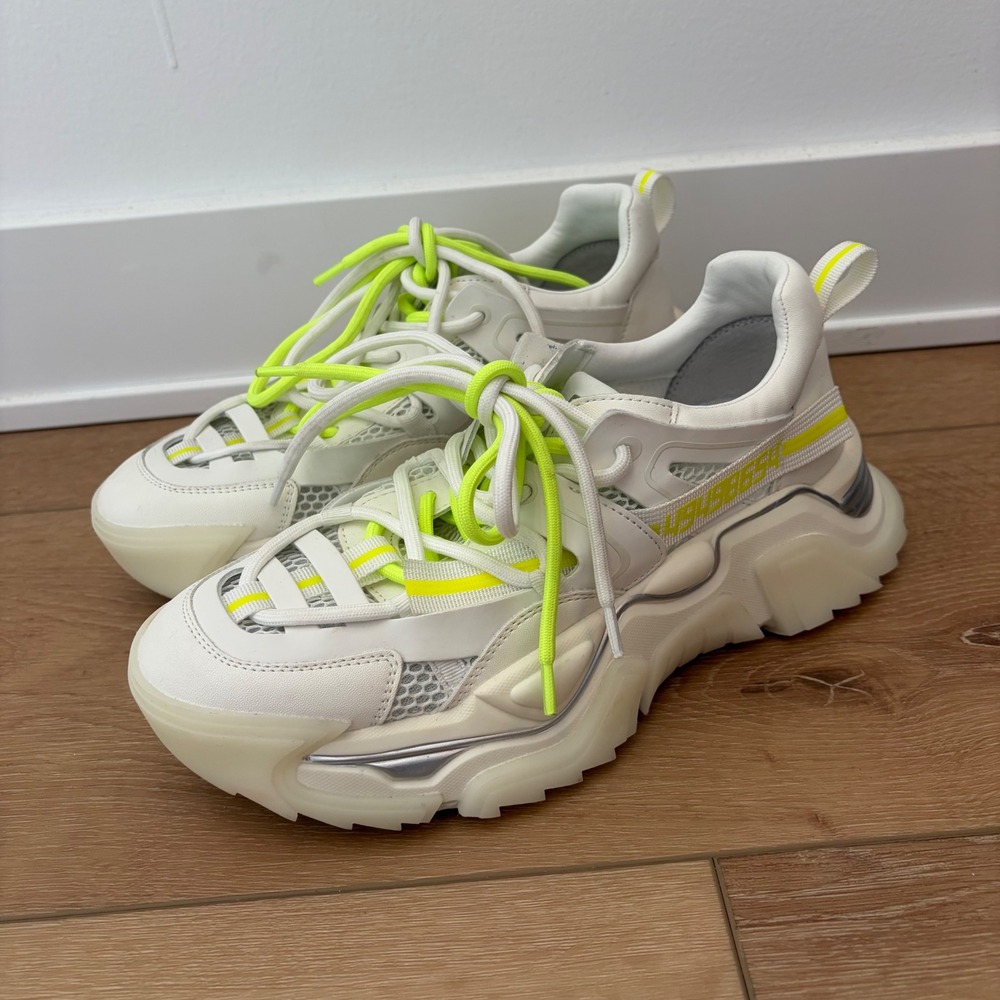 Steve Madden Power White‎ Neon Yellow Chunky Platform Sneakers Womens size 9
